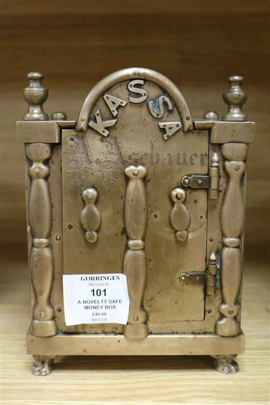 A novelty safe money box